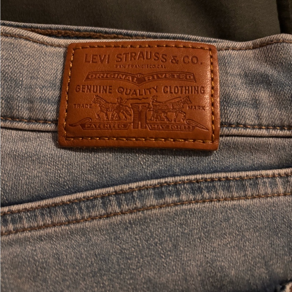 Distressed Levi’s - Picture 2 of 7